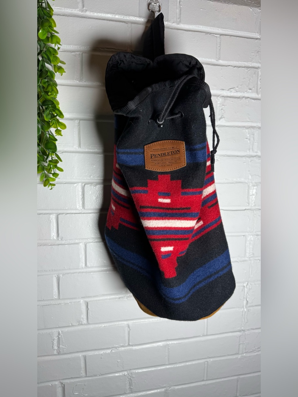 Vintage PENDLETON Aztec Print Wool
Drawstring Duffle Slingpack - Picture 3 of 6